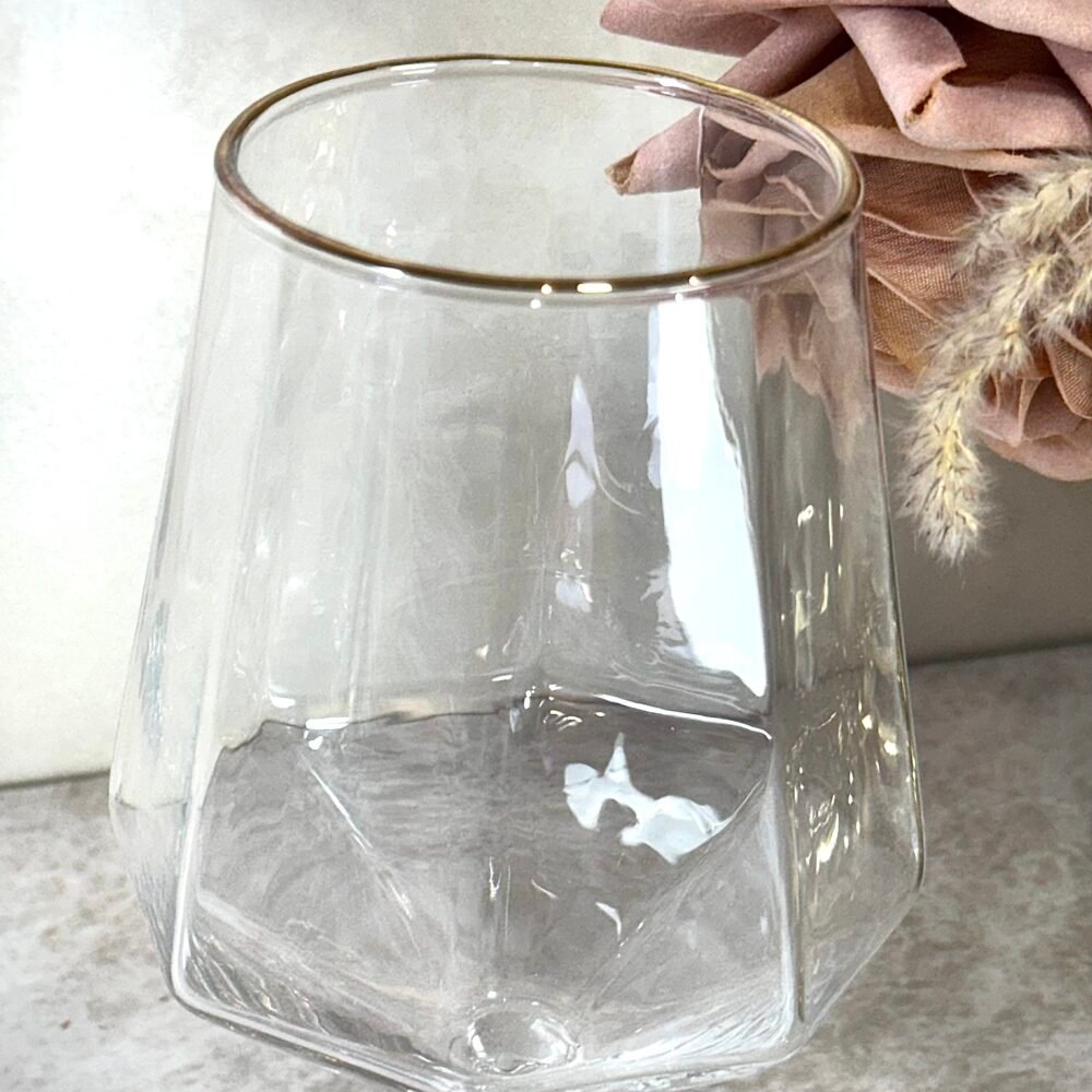 Ensemble de 6 Coupes en Verre Transparent avec Bord Doré – Élégance et Raffinement pour Vos Boissons
