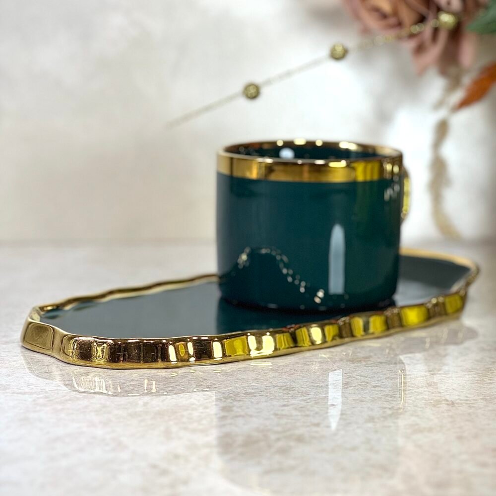 Ensemble de 6 Grandes Tasses à Café Vertes et Dorées – Élégance Intemporelle pour Moments Privilégiés