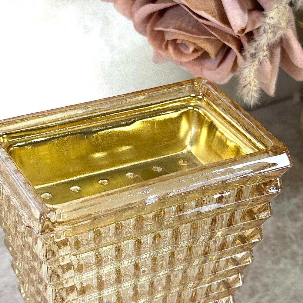 Brûleur d’Oud Rectangulaire en Verre Amber Clair Texturé – Raffinement Chaleureux et Intemporel