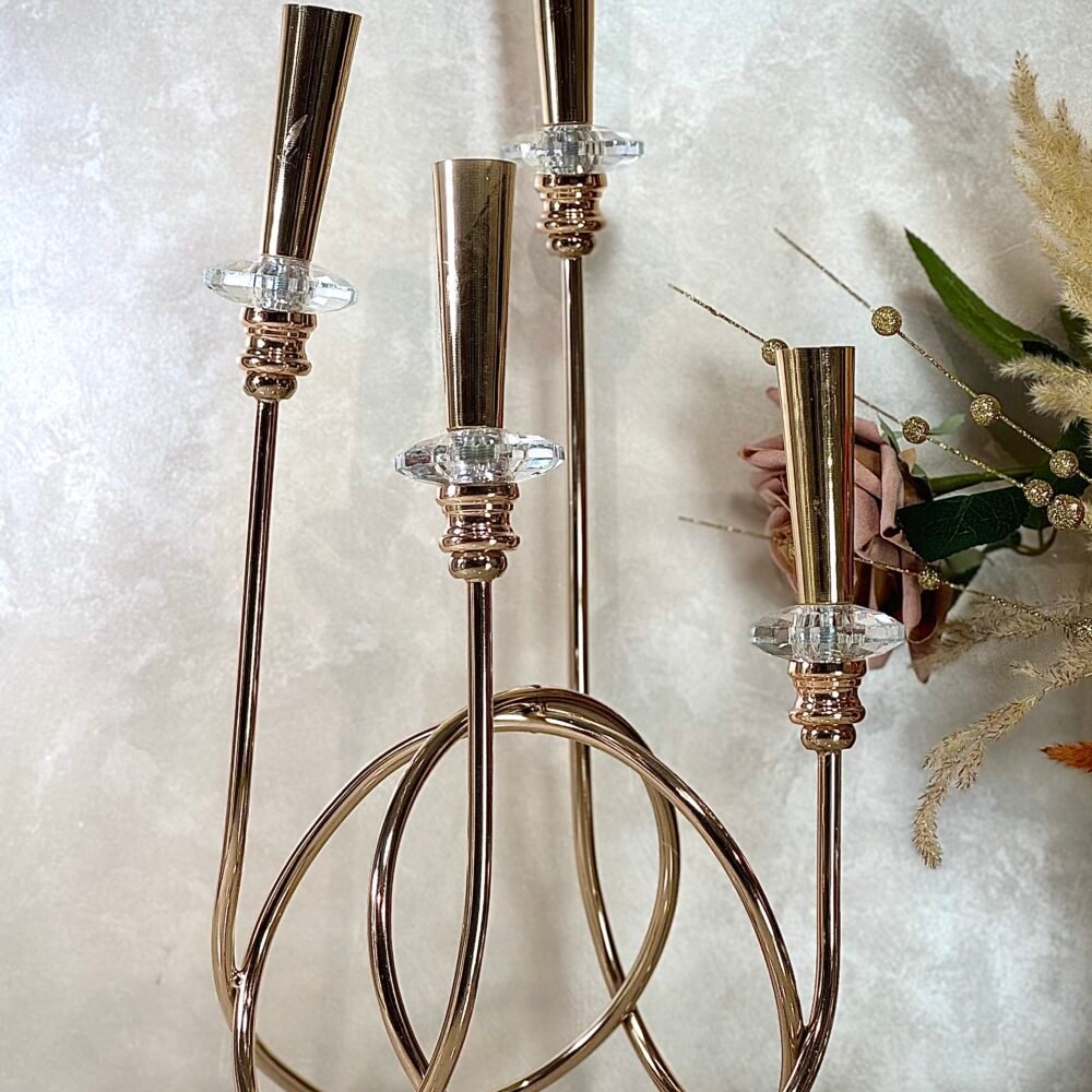 Bougeoir Contemporain Élégant Doré – Design Raffiné et Lumière Subtile