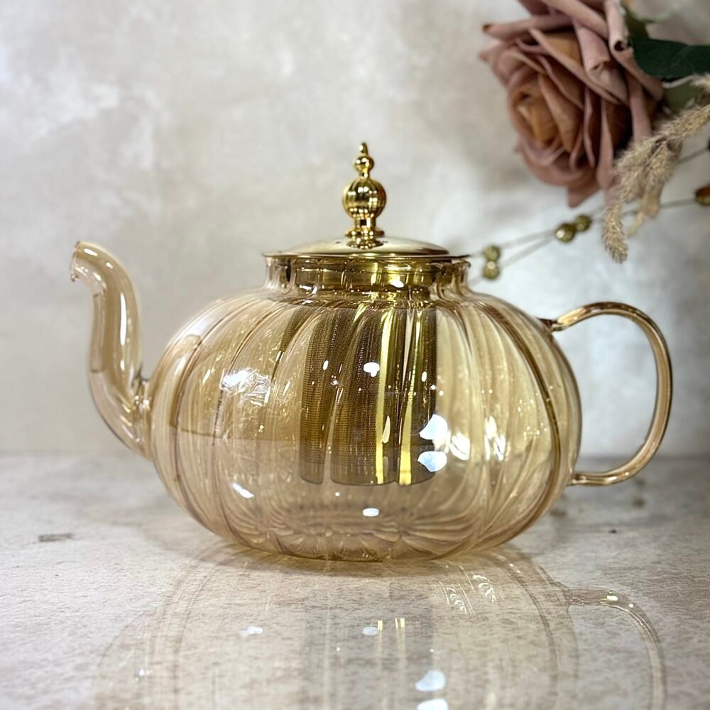 Théière Résistante à la Chaleur en Verre Ambre Clair avec Panier à Infusion – Élégance et Arômes Parfaits