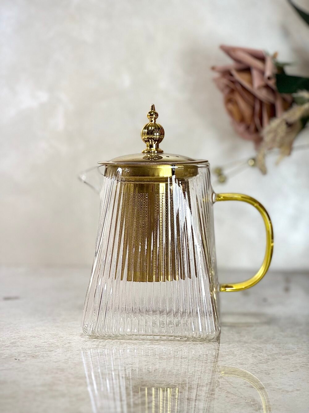 Théière en Verre Texturé Résistante à la Chaleur – Élégance et Praticité pour une Infusion Parfaite