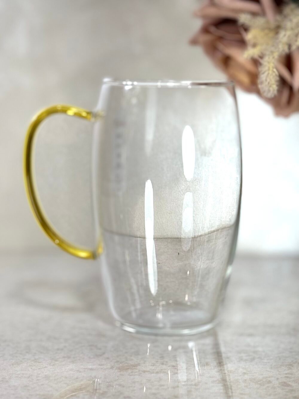 Ensemble de 6 Grands Verres Hauts avec Poignées Dorées – Élégance Moderne et Finition Luxueuse