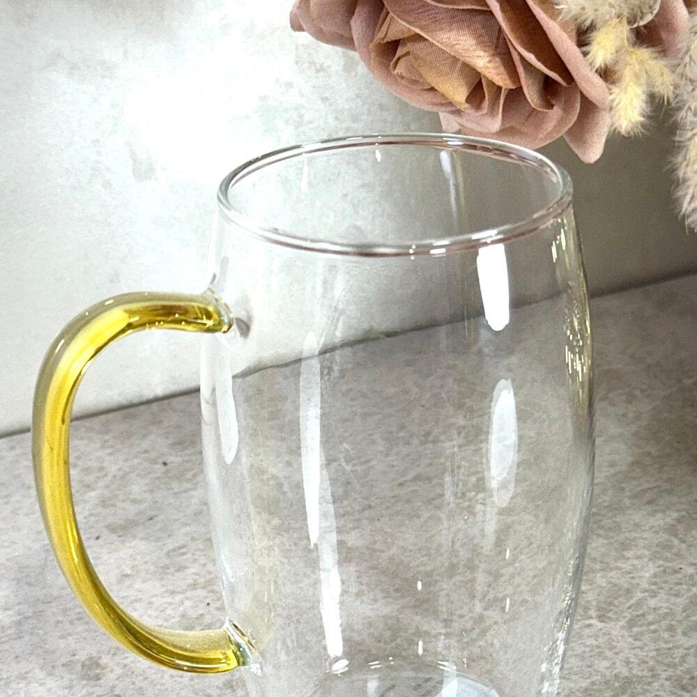 Ensemble de 6 Grands Verres Hauts avec Poignées Dorées – Élégance Moderne et Finition Luxueuse