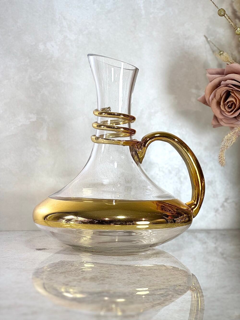 Carafe en Verre Transparent avec Décorations Spirales Dorées et 6 Verres – Élégance et Raffinement pour Votre Service de Table