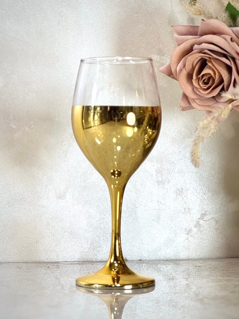 Carafe en Verre Transparent avec Décorations Spirales Dorées et 6 Verres – Élégance et Raffinement pour Votre Service de Table