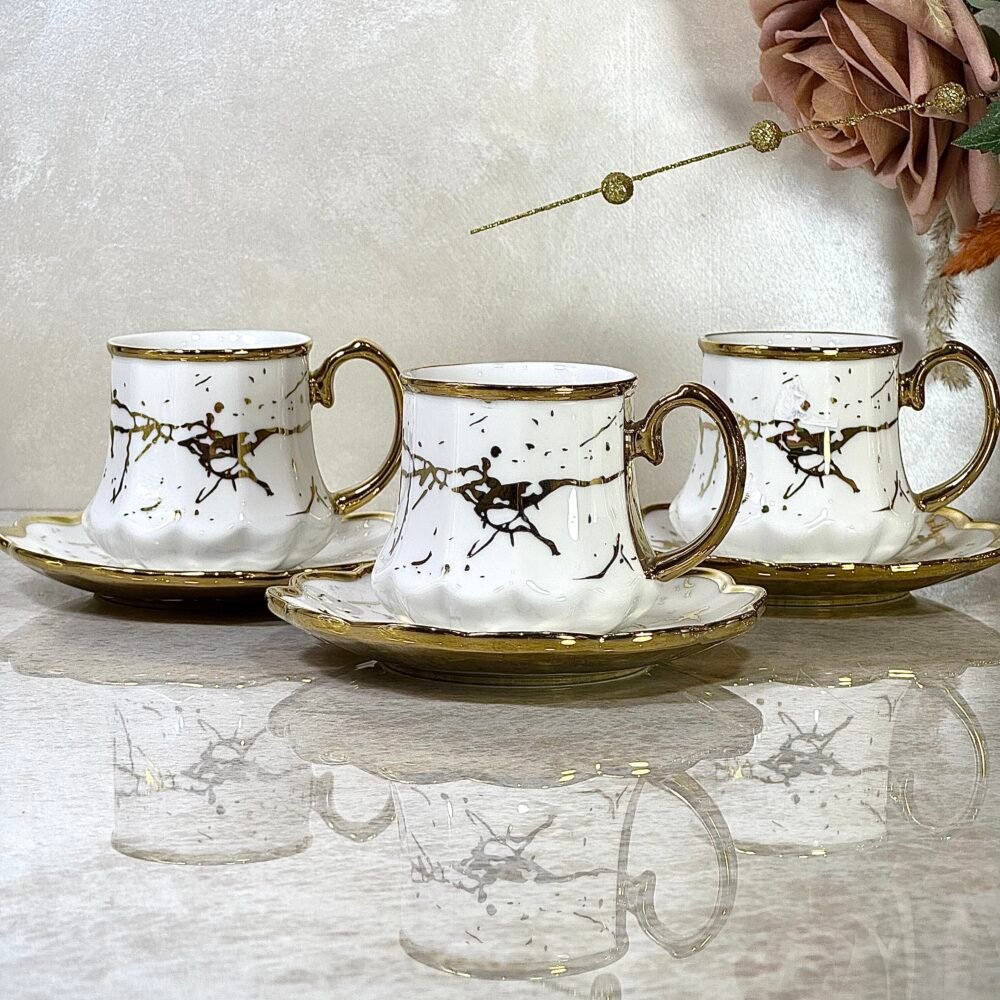 Ensemble de 6 Tasses à Café Blanches et Dorées – Chic Intemporel pour une Table Élégante
