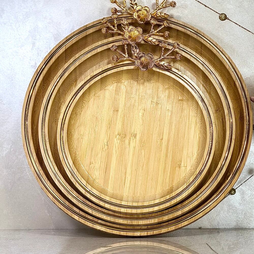 Ensemble de 3 Plateaux Ronds en Bambou avec Accents Dorés – Élégance Naturelle et Raffinée