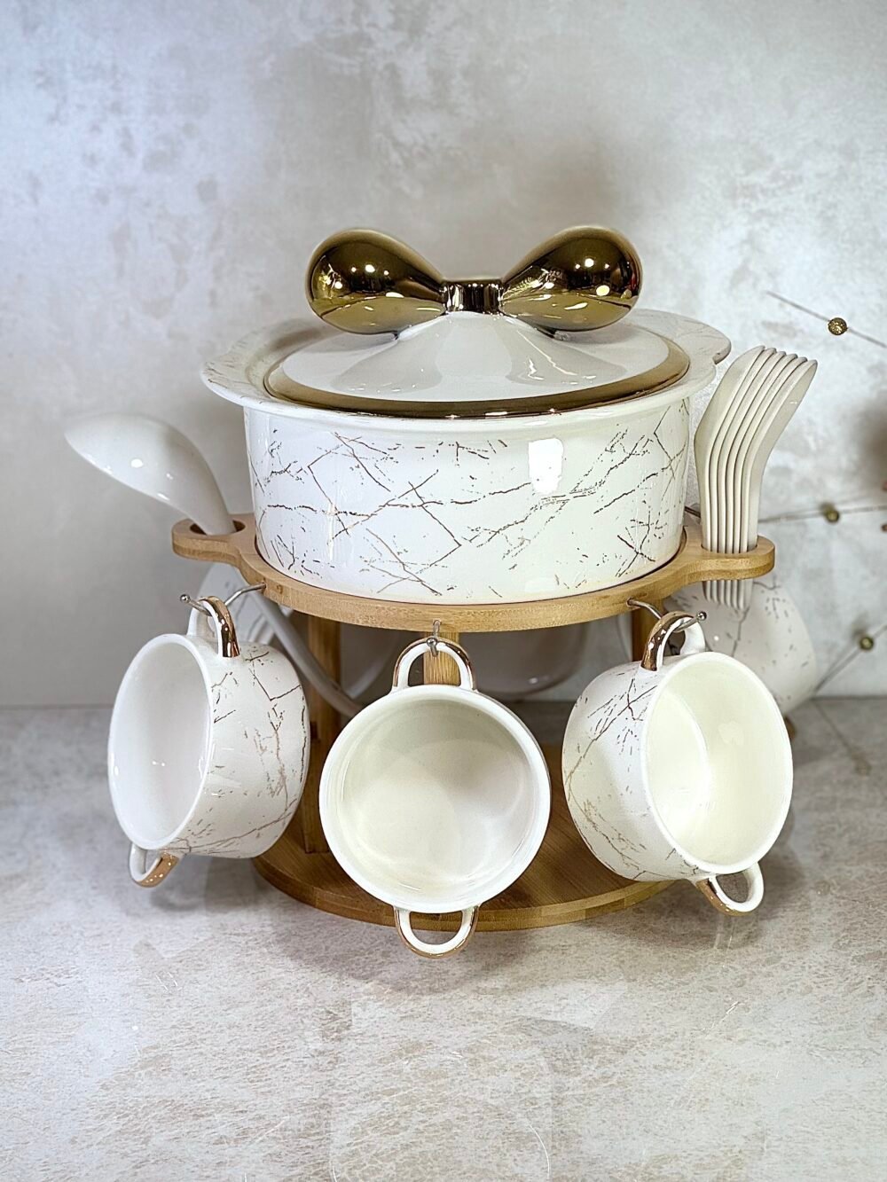 Ensemble Soupière avec Support Chauffant et 6 Bols avec Cuillères – Blanc et Doré Élégant