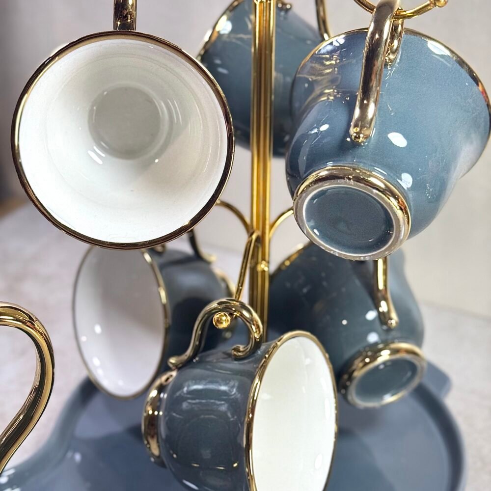 Ensemble Café Élégant Gris et Doré – 6 Tasses, Cafetière et Plateau Personnalisé