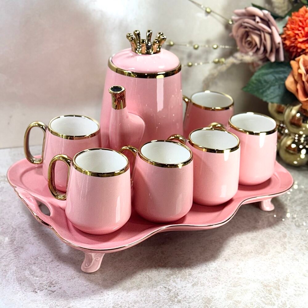 Ensemble Café Rose et Doré en Céramique – Plateau, 6 Tasses et Cafetière Élégante