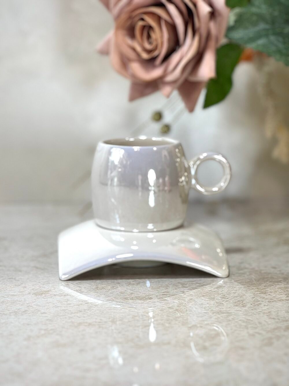 Ensemble de 6 Tasses à Café Effet Nacré en Rose, Blanc et Noir