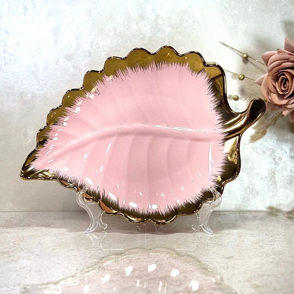 Grande Assiette de Présentation Feuille Rose et Doré – Élégance Naturelle pour Votre Table