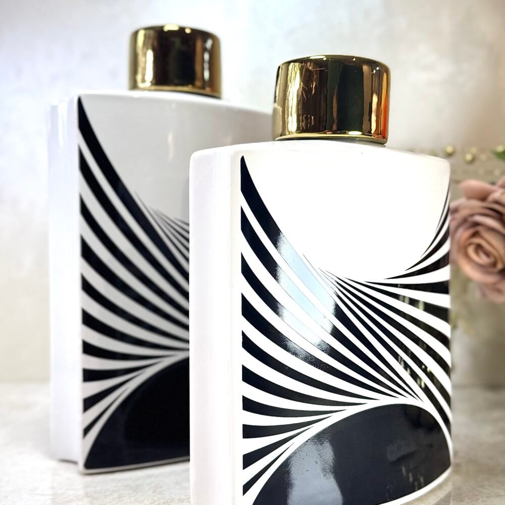 Ensemble de 2 Bouteilles Décoratives Rectangulaires Blanc et Noir – Motif Zèbre
