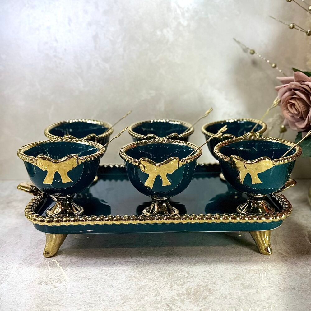 Ensemble de 6 Coupes à Glace avec Cuillères sur Plateau Vert et Doré