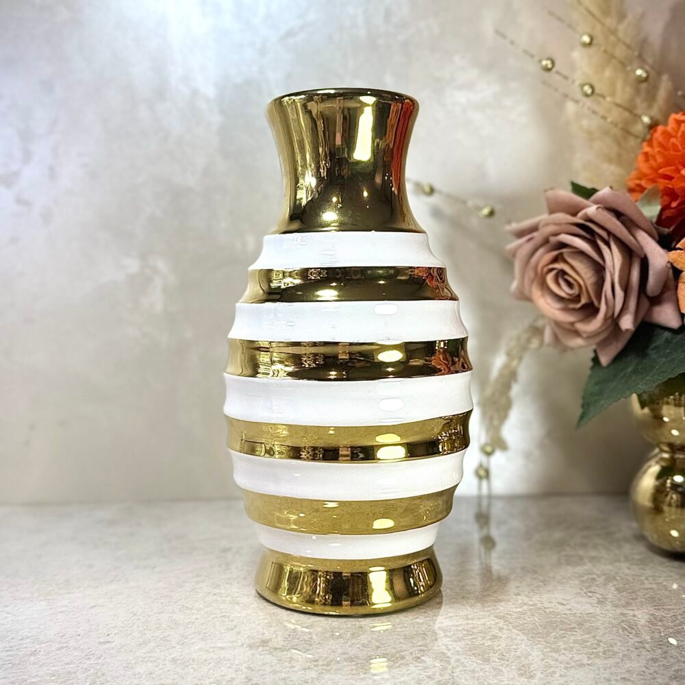 Vase Bouteille Blanc avec Anneaux Dorés – Design Élégant et Moderne