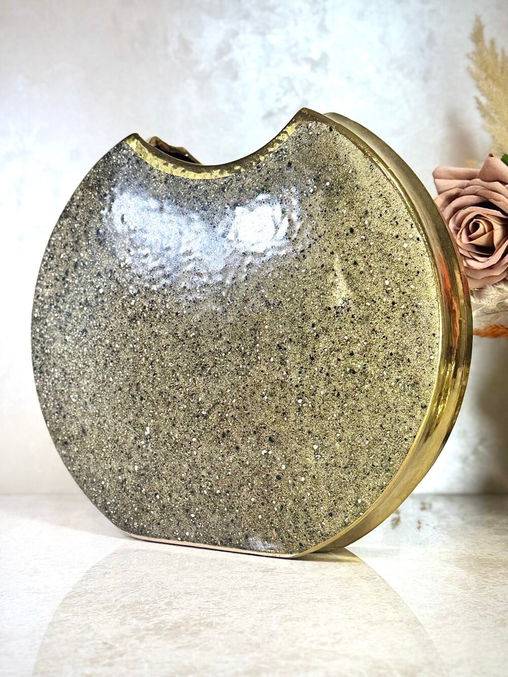 Vase Rond Marron et Doré à Motif Moucheté – Disponible en 2 Tailles