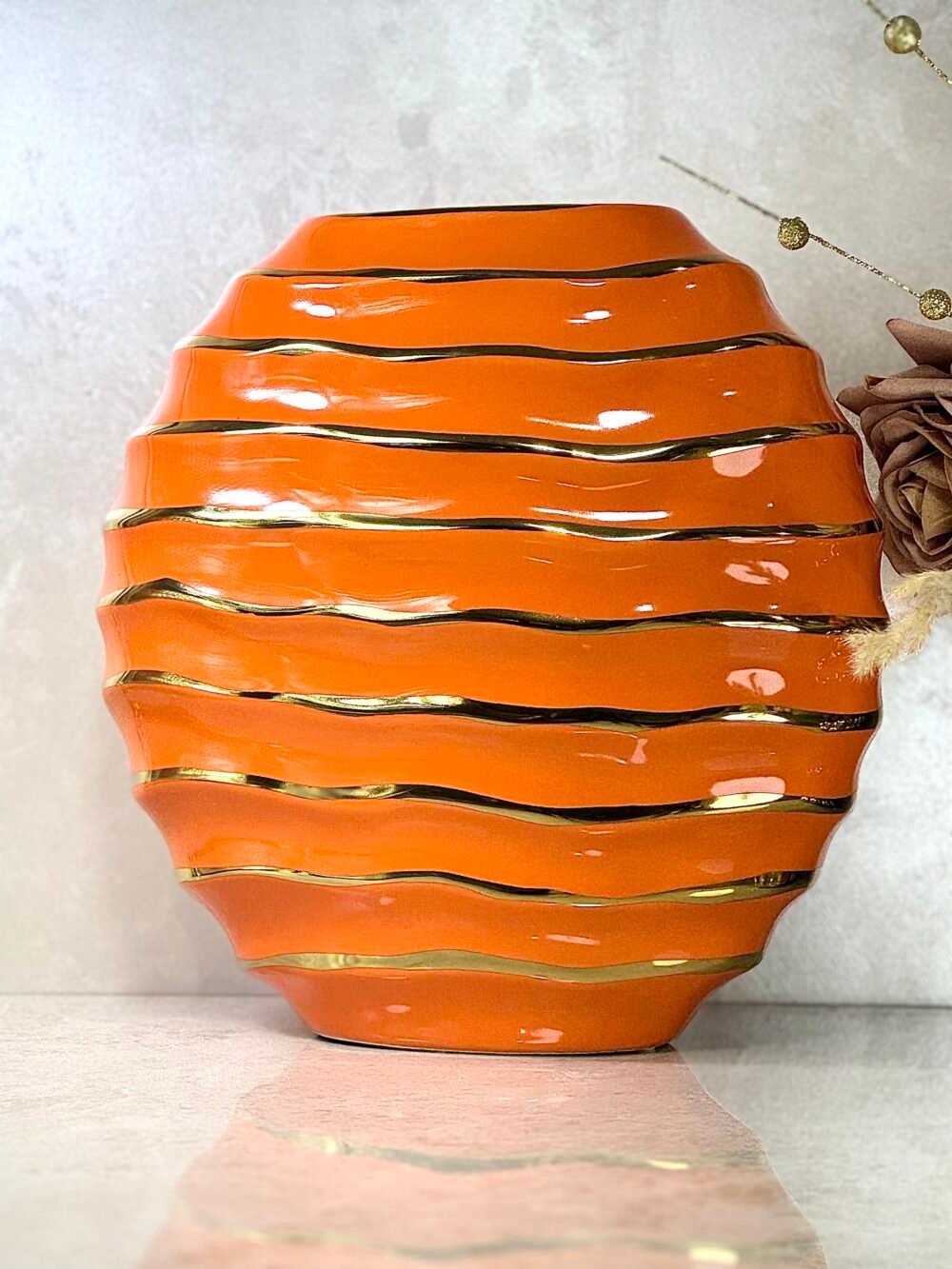 Ensemble de 2 Vases Ronds Orange et Dorés en Forme de Galet – Design Moderne Élégant