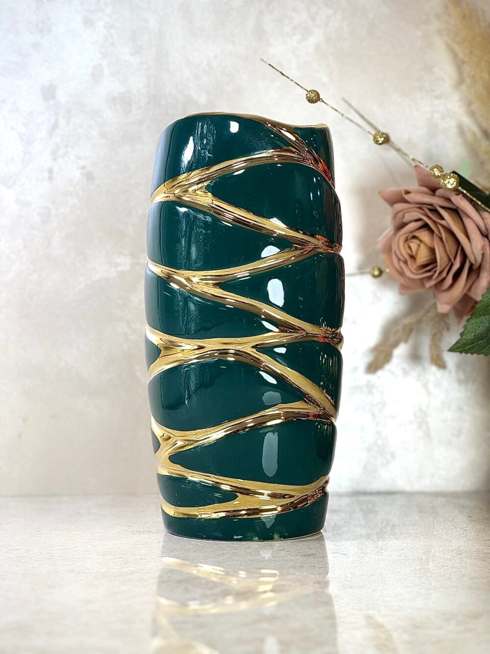 Ensemble de 2 Vases Cylindriques Verts et Dorés avec Motif de Rivières – Design Élégant et Naturel