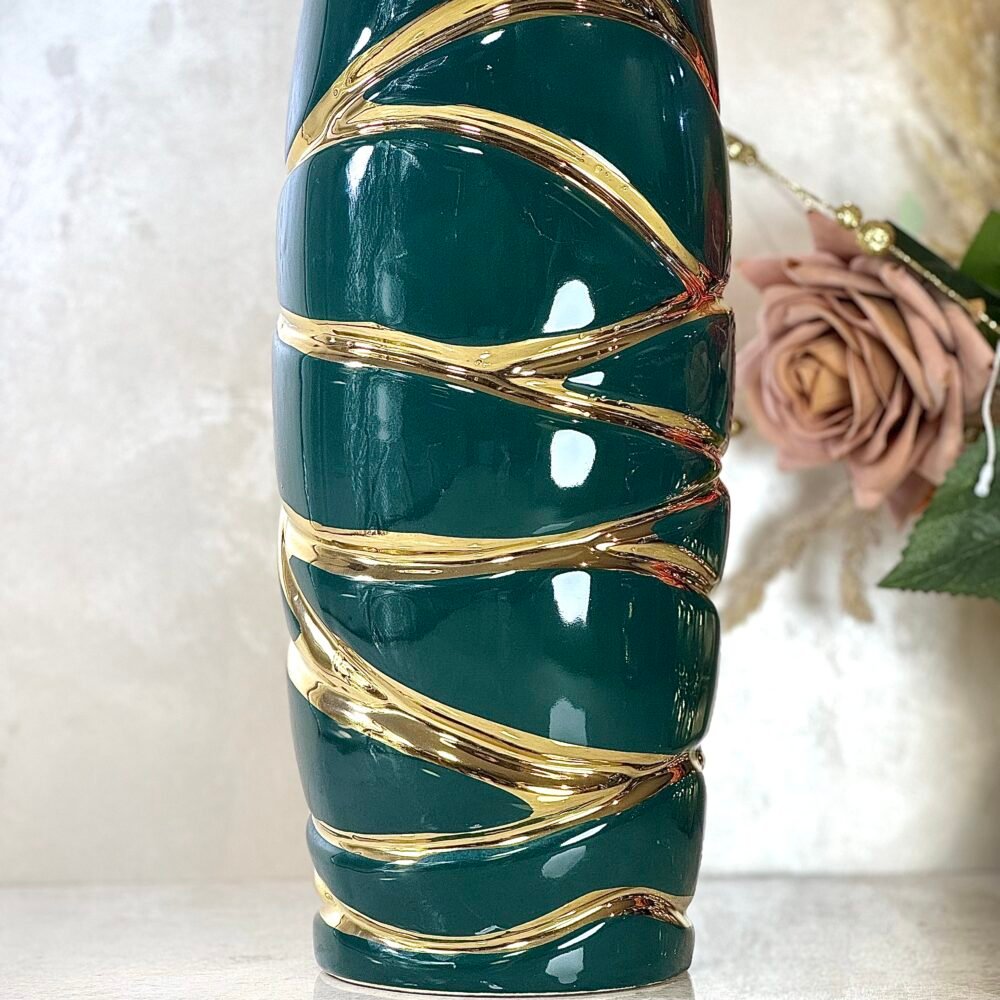 Ensemble de 2 Vases Cylindriques Verts et Dorés avec Motif de Rivières – Design Élégant et Naturel