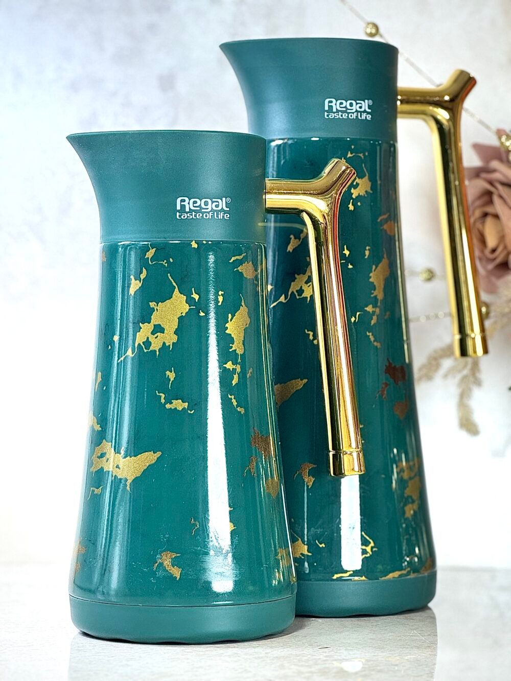 Ensemble de Thermos Verts avec Décorations Dorées – Disponible en 2 Tailles