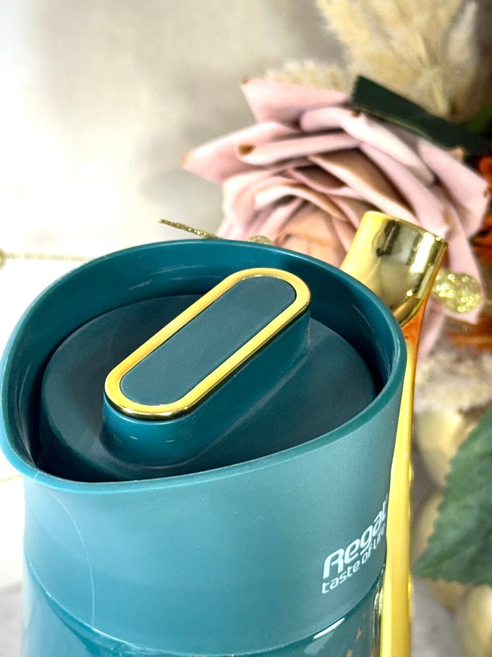 Ensemble de Thermos Verts avec Décorations Dorées – Disponible en 2 Tailles