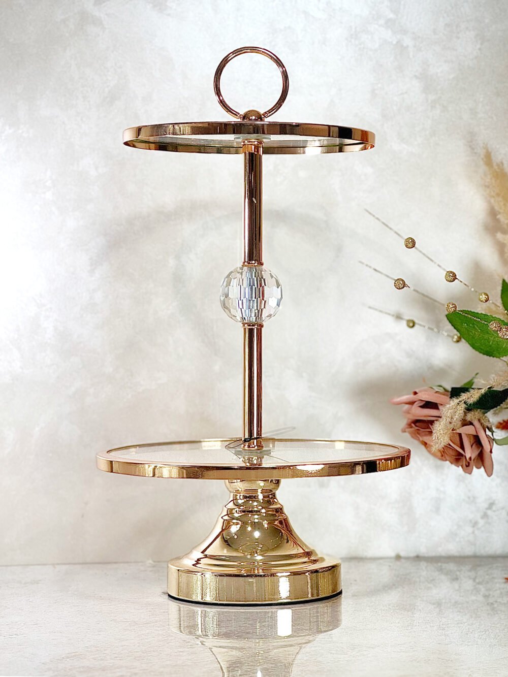 Présentoir 2 Niveaux en Verre et Métal Doré – Design Chic et Élégant pour Décoration ou Service