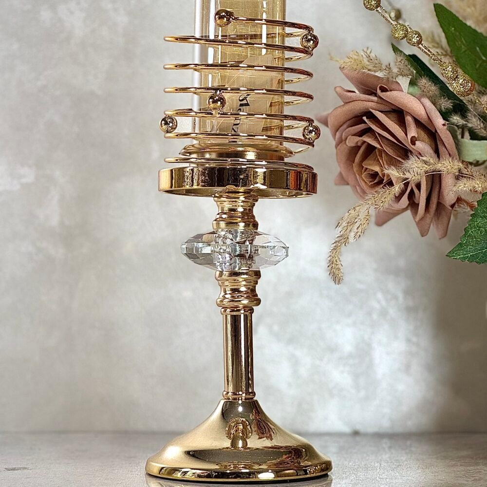Bougeoir Doré avec Décoration en Diamant et Spirale – Design Élégant et Luxueux pour Décoration Moderne