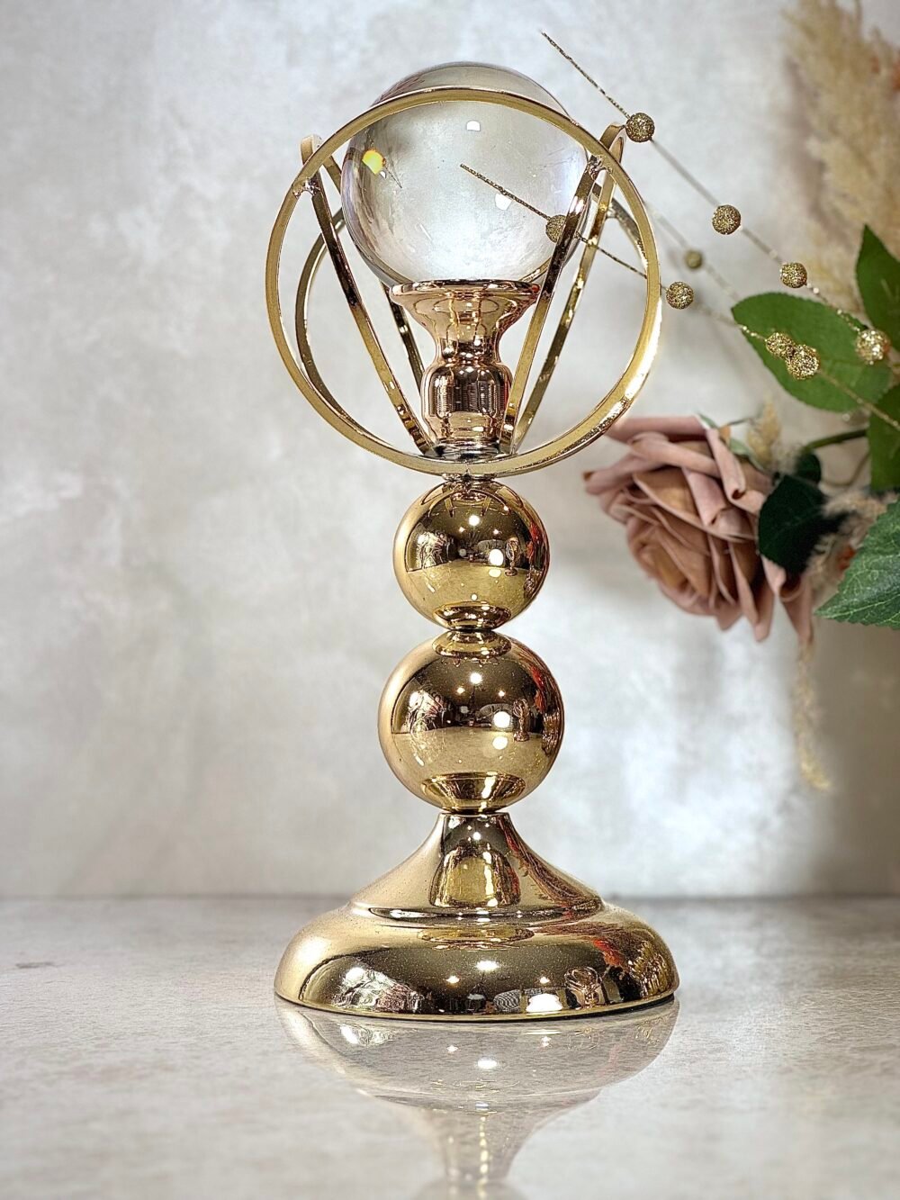 Torche Décorative Dorée avec Boule en Cristal – Élément Raffiné pour Intérieur Luxueux