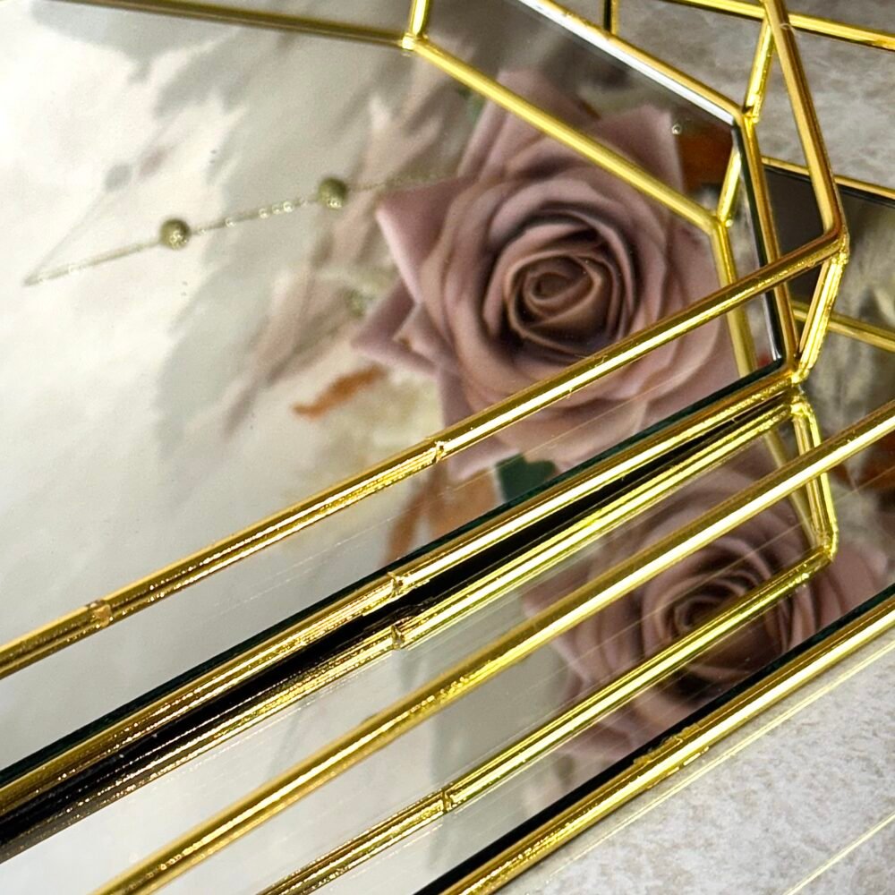 Ensemble de 2 Plateaux Miroirs Octagonaux Simples et Élégants en Métal Doré