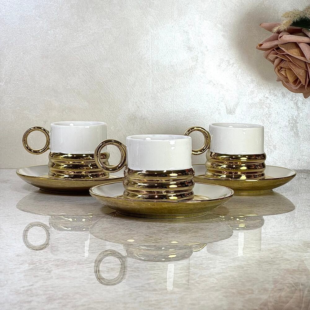 Ensemble de 6 Tasses à Café et Sous-Tasses Blanches et Dorées – Design Élégant et Moderne