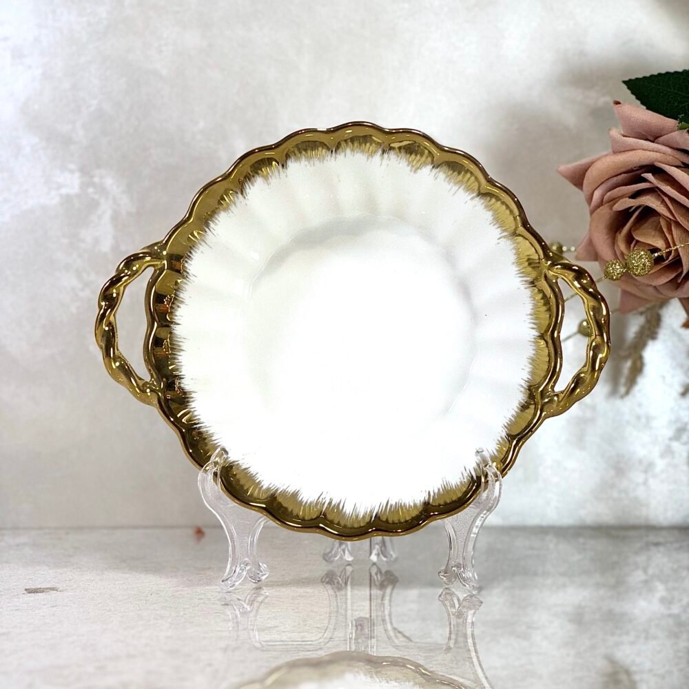 Bol Rond Blanc et Doré avec Poignées – Design Élégant et Pratique pour Votre Table