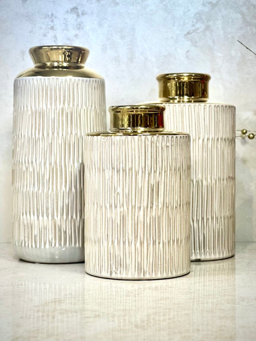 Ensemble de 3 Vases Cylindriques Chic – Doré et Beige